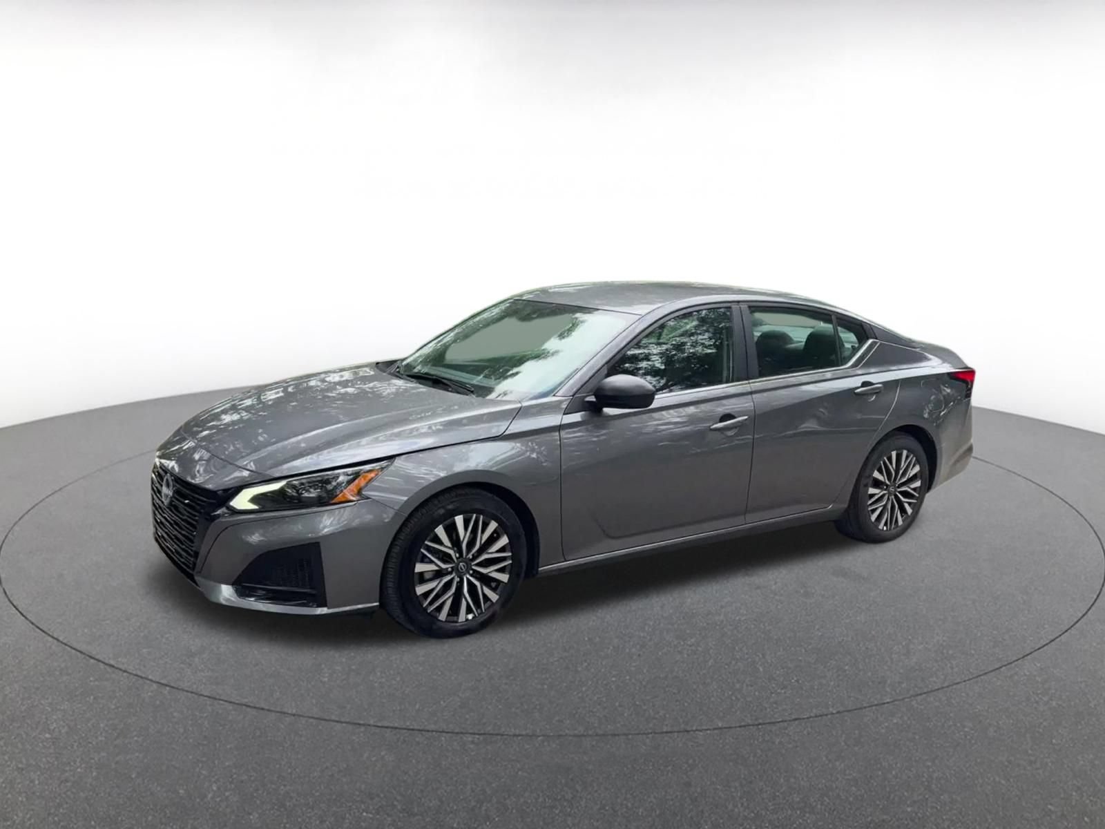 Used 2026 Nissan Altima 2.5 SV FWD image 7