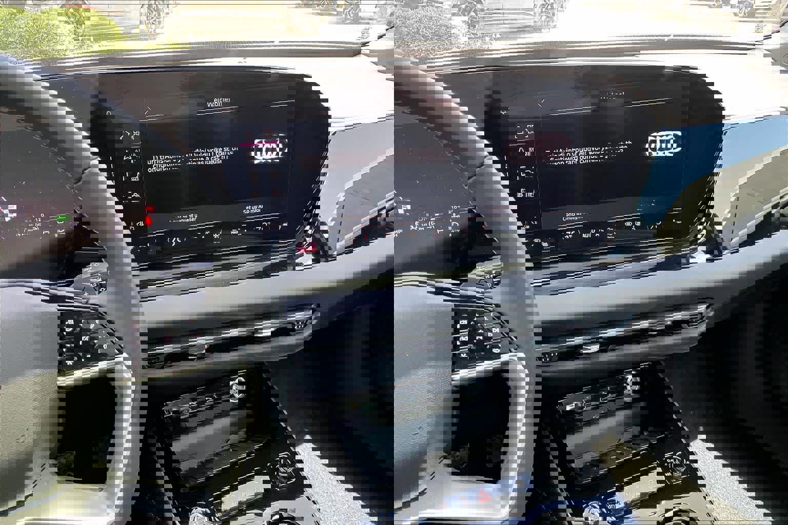 Used 2025 Audi A5 2.0T Premium w/ Convenience Package image 6