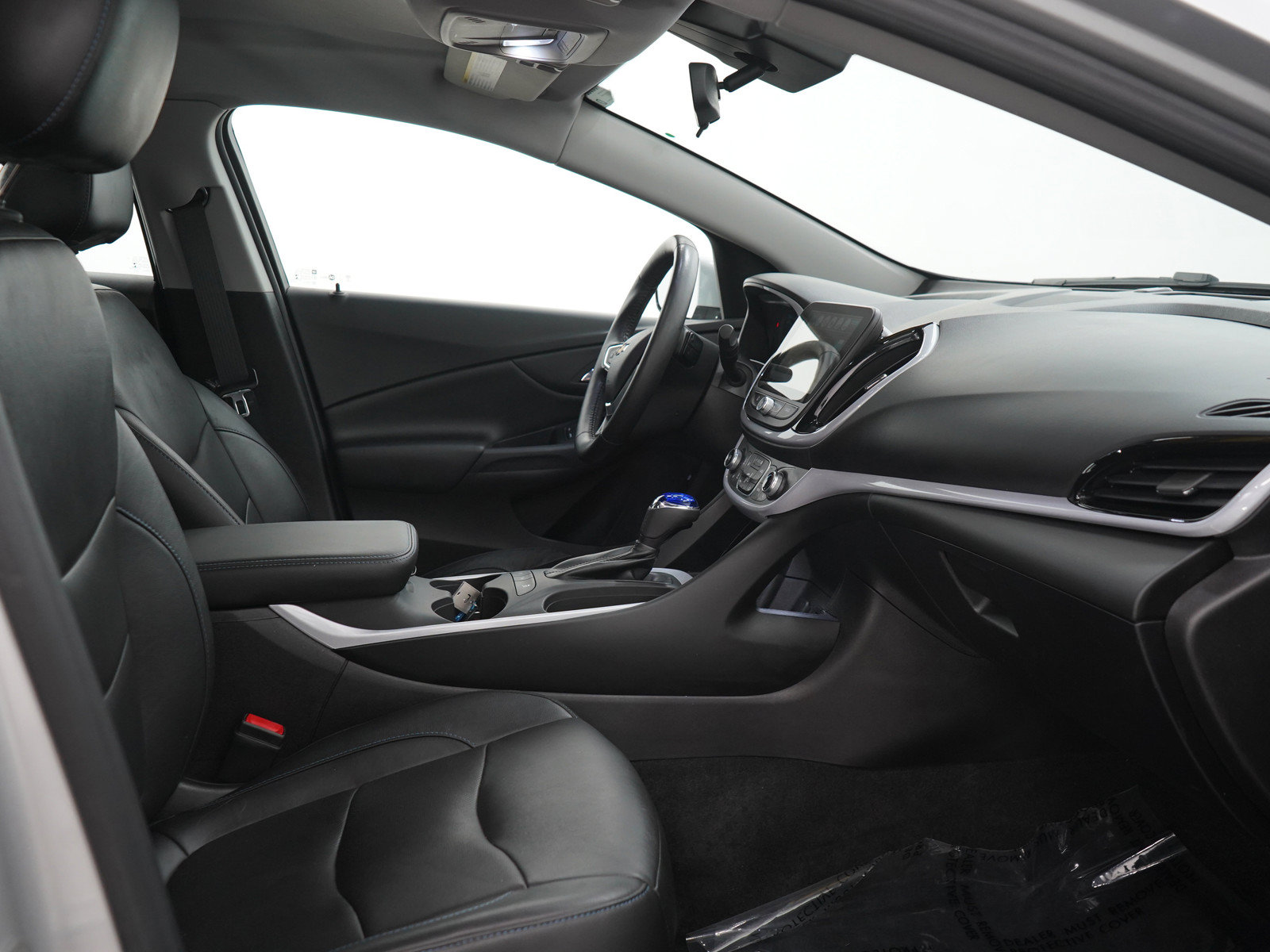 Used 2018 Chevrolet Volt LT w/ LT Driver Confidence Package FWD image 11