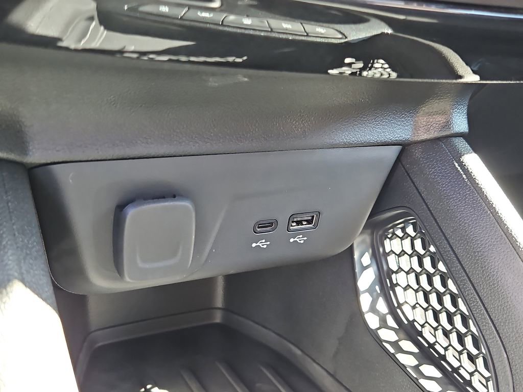 Used 2026 Chevrolet TrailBlazer LT image 28