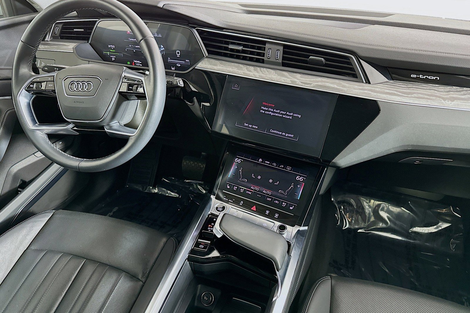 Used 2022 Audi e-tron Premium Plus w/ Premium Plus Package image 6