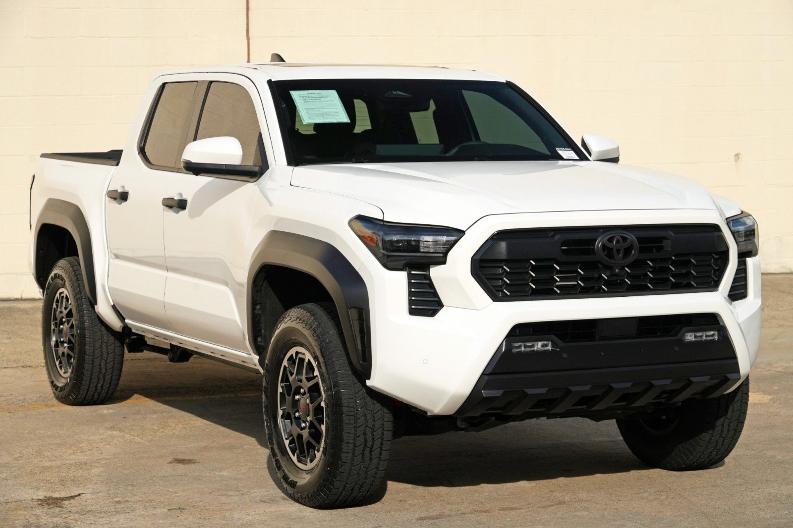 Used 2025 Toyota Tacoma TRD Off-Road w/ TRD Off Road Premium Package AWD/4WD image 55