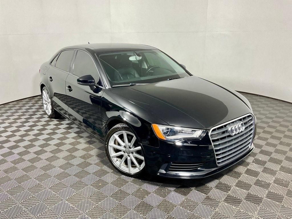 Used 2015 Audi A3 1.8T Premium w/ Cold Weather Package FWD image 5