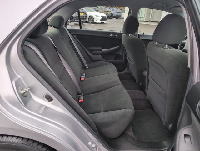 Used 2007 Honda Accord VP image 12