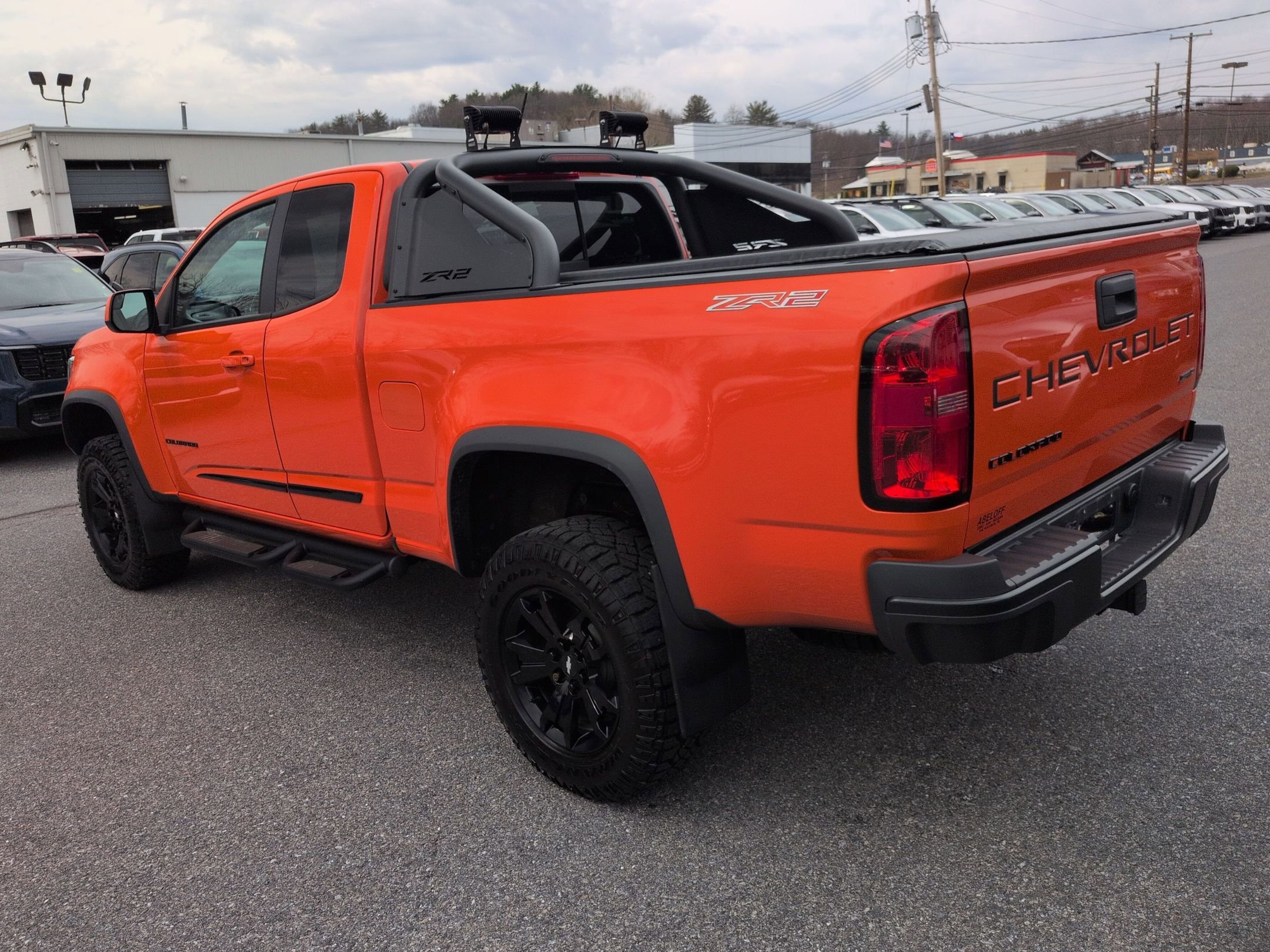 Used 2021 Chevrolet Colorado ZR2 w/ ZR2 Dusk Special Edition image 7