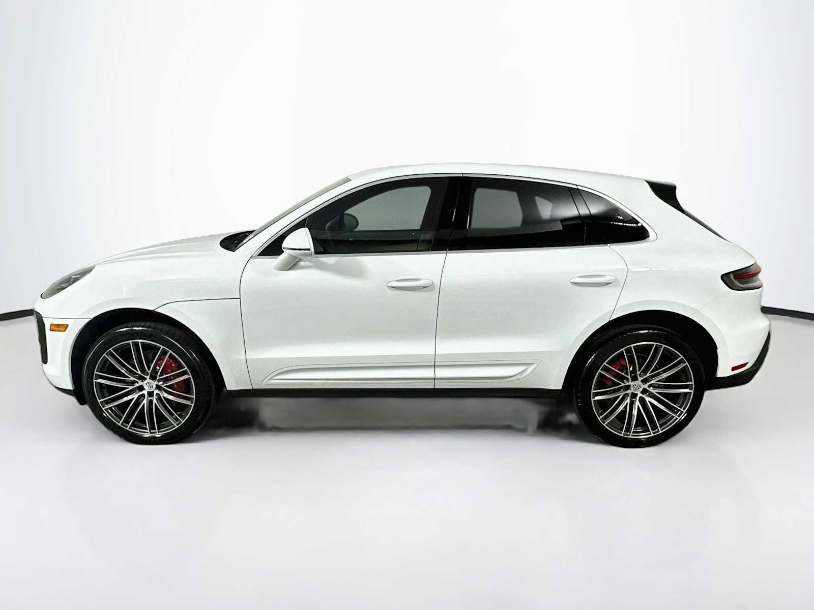 Certified 2026 Porsche Macan S AWD/4WD image 2