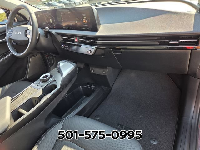 Used 2022 Kia EV6 Wind w/ Wind Technology Package AWD/4WD image 18