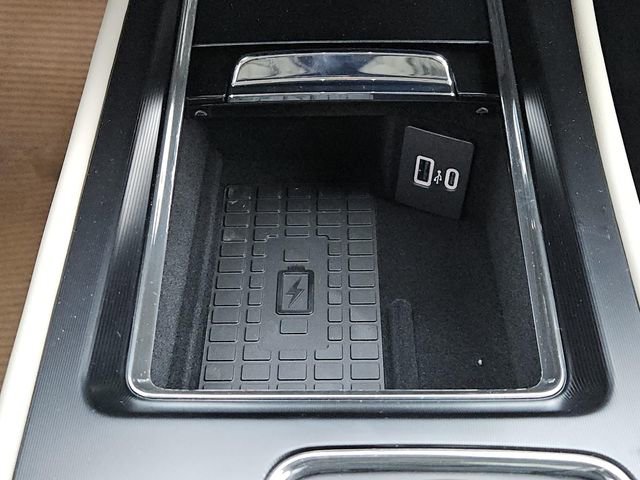 New 2026 Lincoln Corsair Premiere FWD image 13