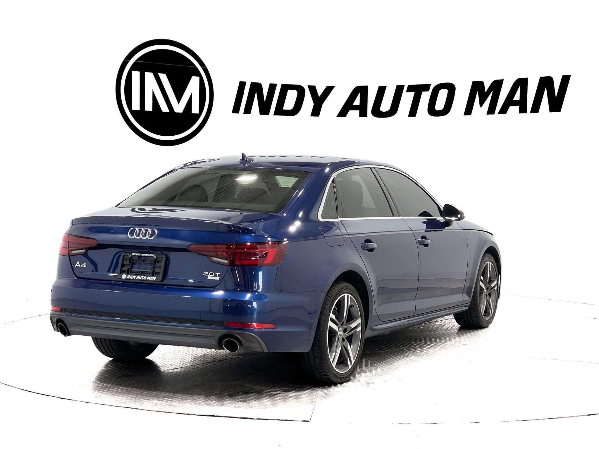 Used 2018 Audi A4 2.0T Ultra Premium Plus w/ Premium Plus Package FWD image 4