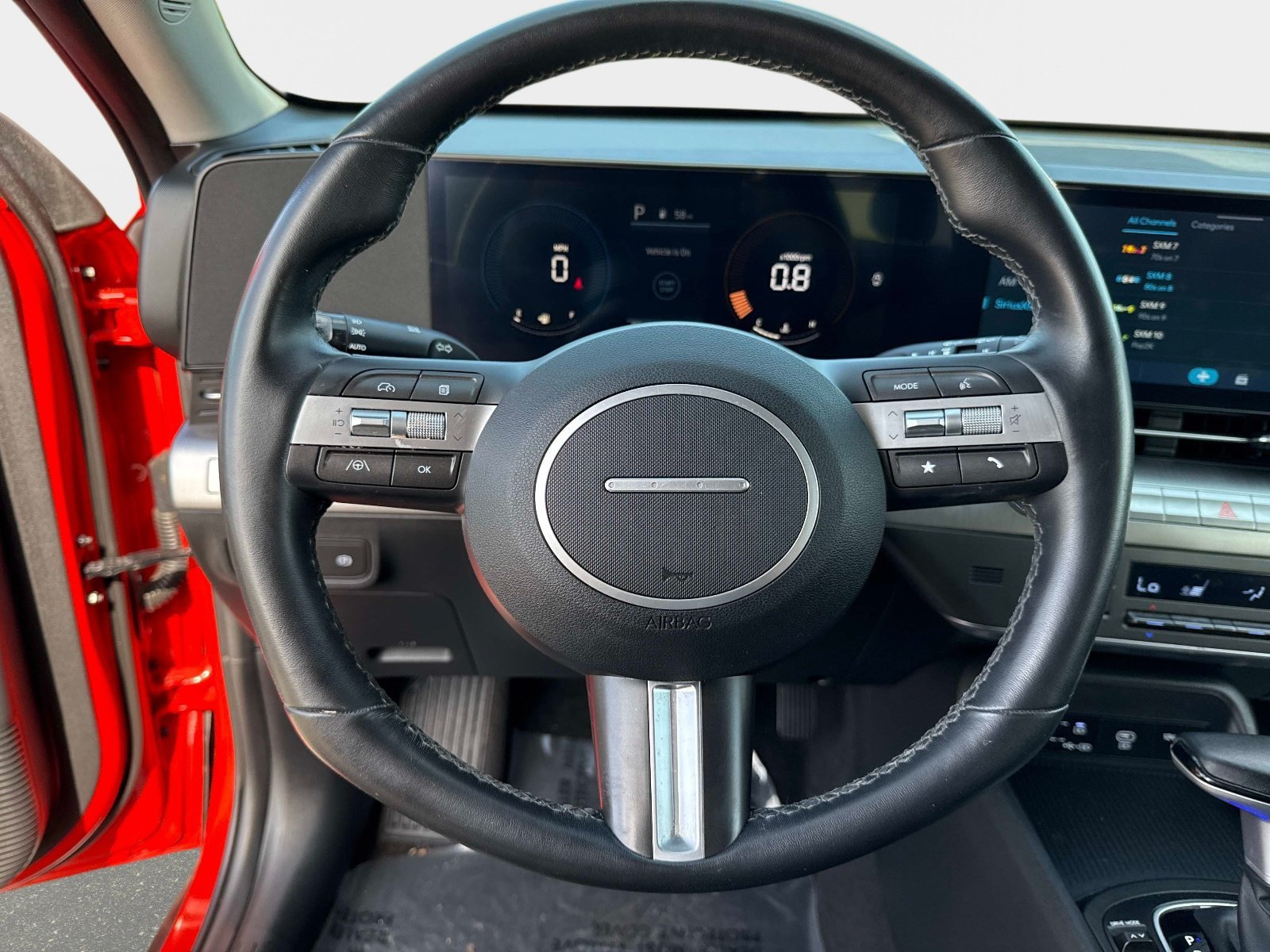 Used 2024 Hyundai Kona SEL FWD image 27
