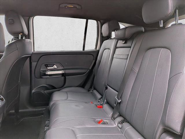 Used 2023 Mercedes-Benz GLB 250 image 13