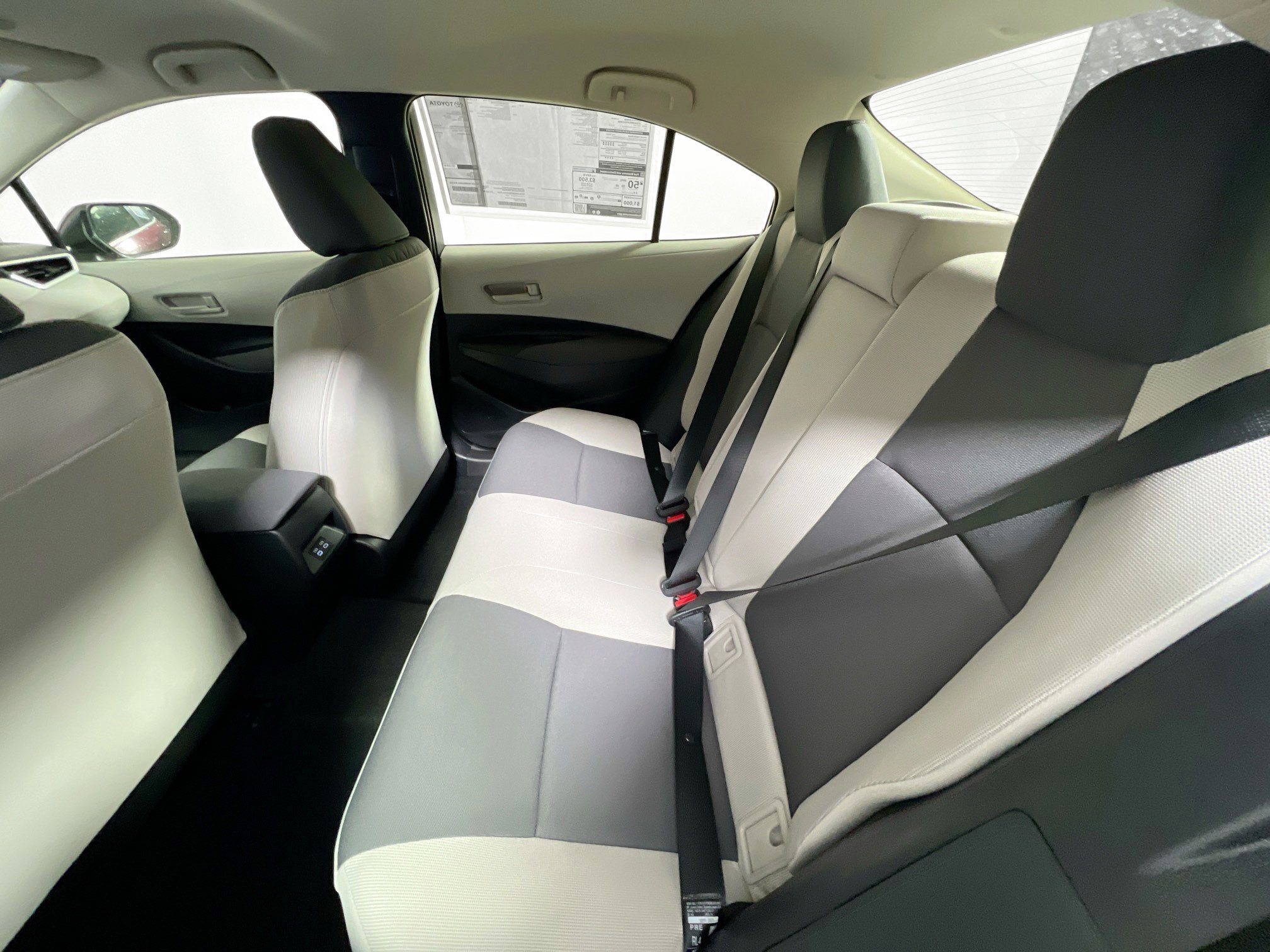 New 2026 Toyota Corolla LE image 28