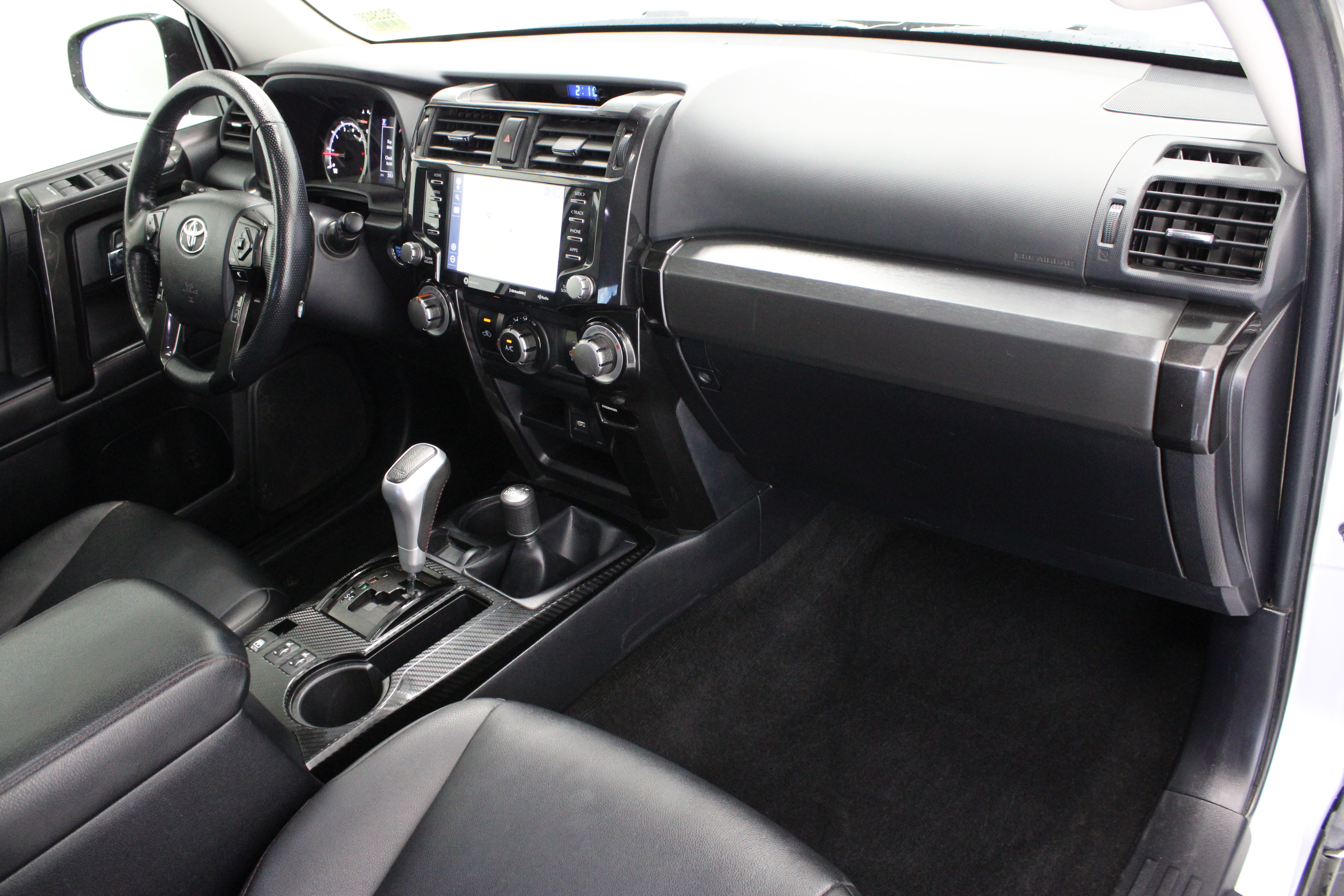 Used 2023 Toyota 4Runner TRD Off-Road Premium w/ Moonroof Package AWD/4WD image 38