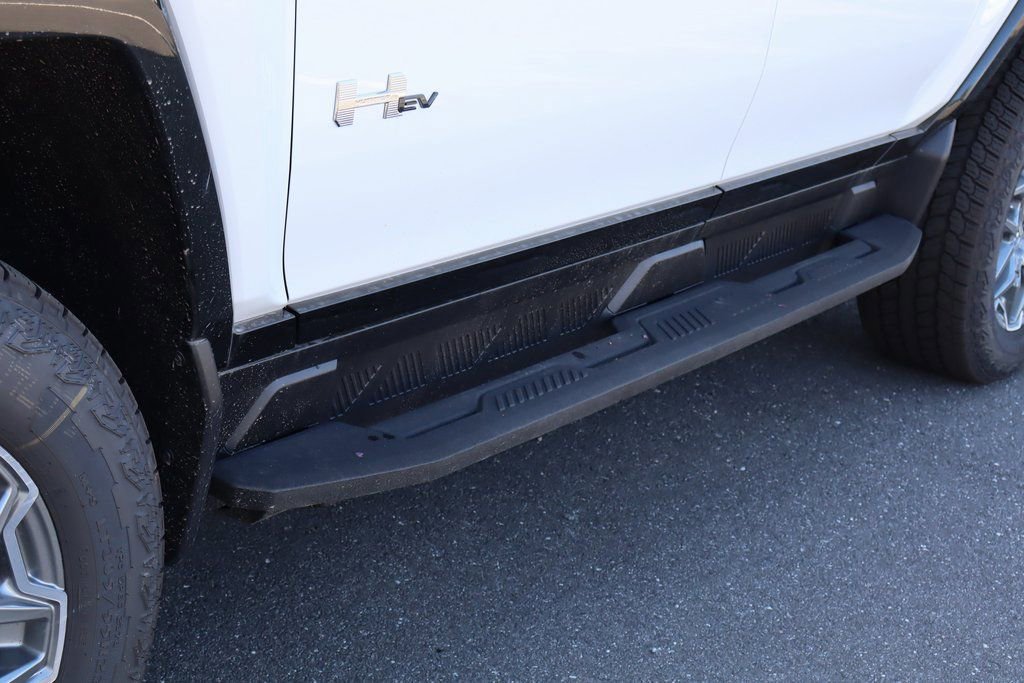New 2026 GMC Hummer EV SUV image 12