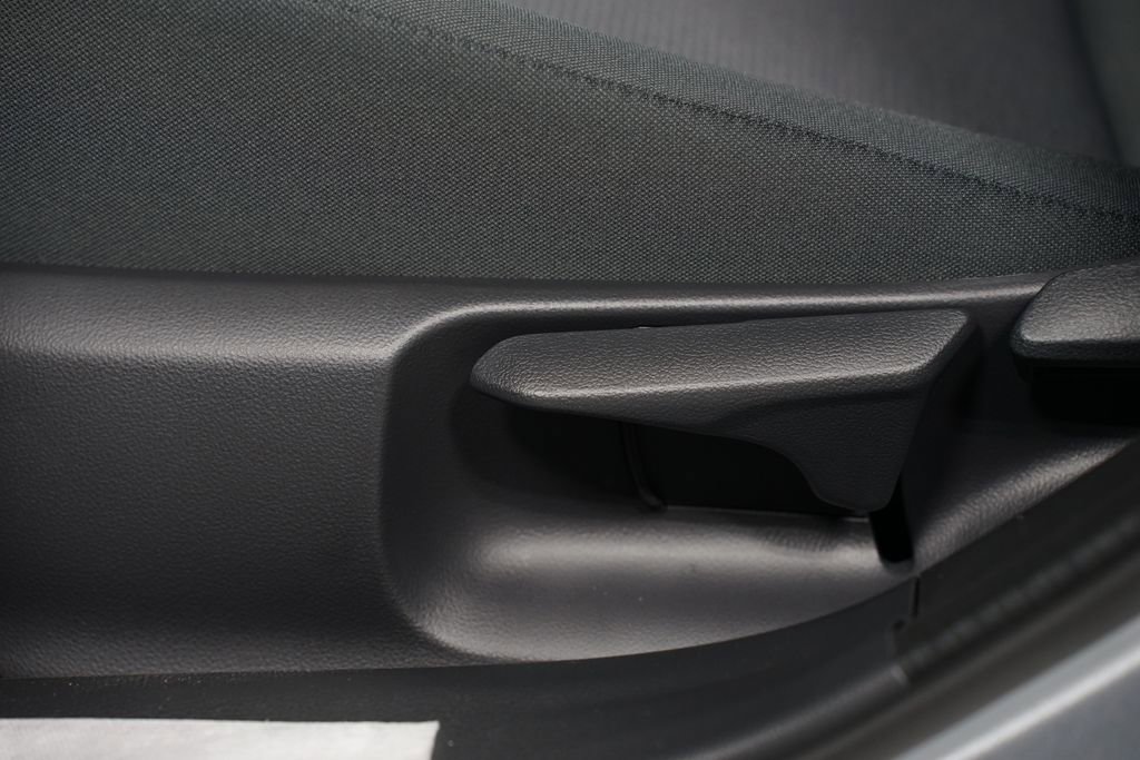 New 2026 Toyota Prius LE image 31