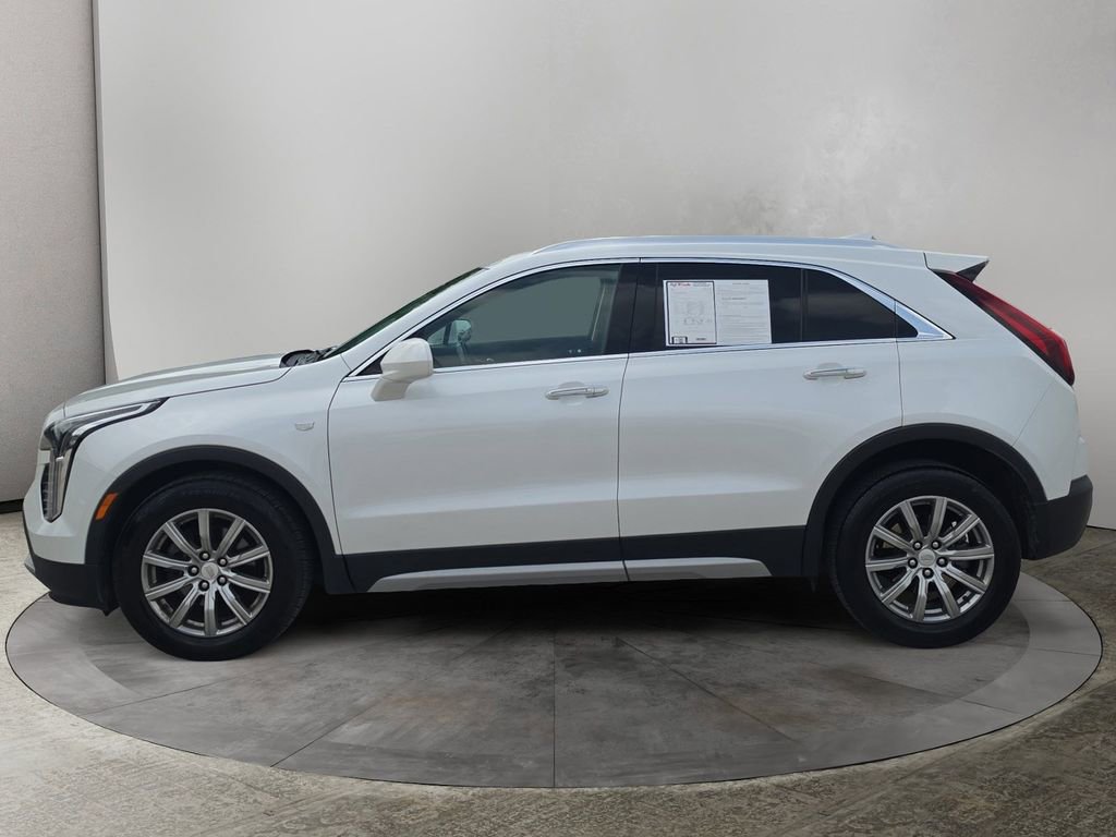 Used 2019 Cadillac XT4 Premium Luxury FWD image 2