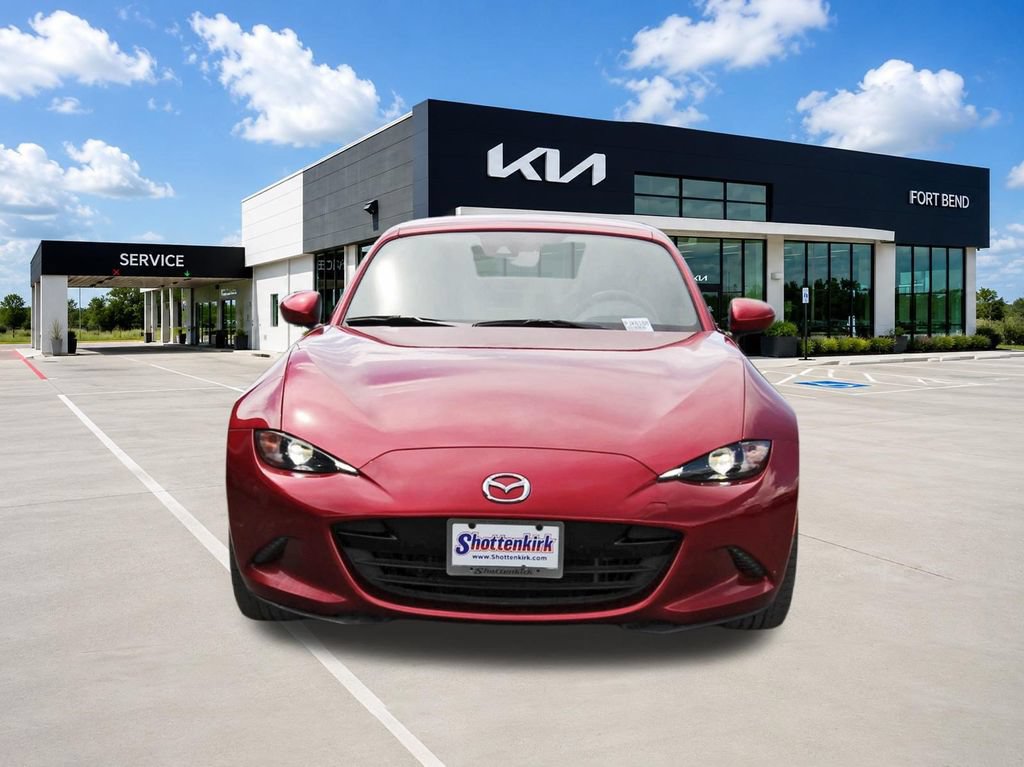 Used 2019 MAZDA MX-5 Miata RF Grand Touring RWD image 2