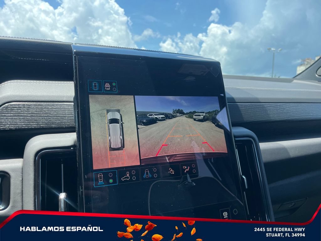 New 2026 GMC Yukon XL AT4 Ultimate AWD/4WD image 32