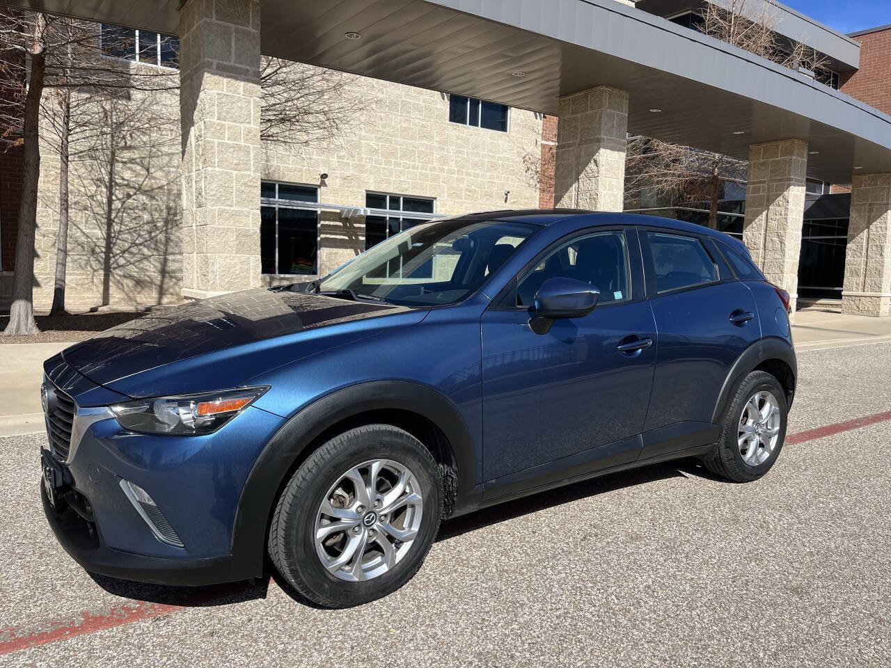 Used 2018 MAZDA CX-3 Sport image 1