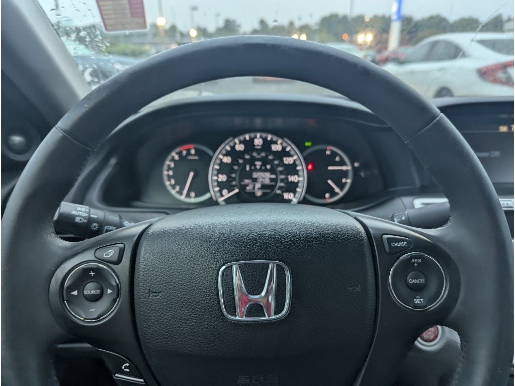 Used 2015 Honda Accord EX-L image 17