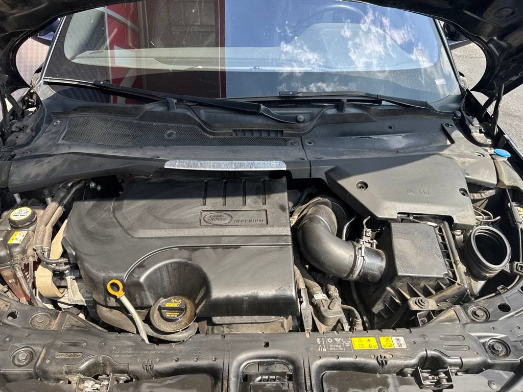 Used 2020 Land Rover Range Rover Evoque R-Dynamic SE AWD/4WD image 23