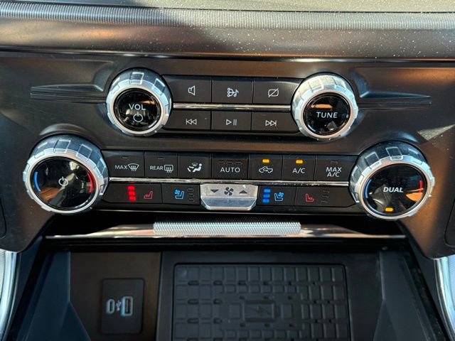 Used 2023 Ford F150 Platinum w/ Equipment Group 701A High image 28