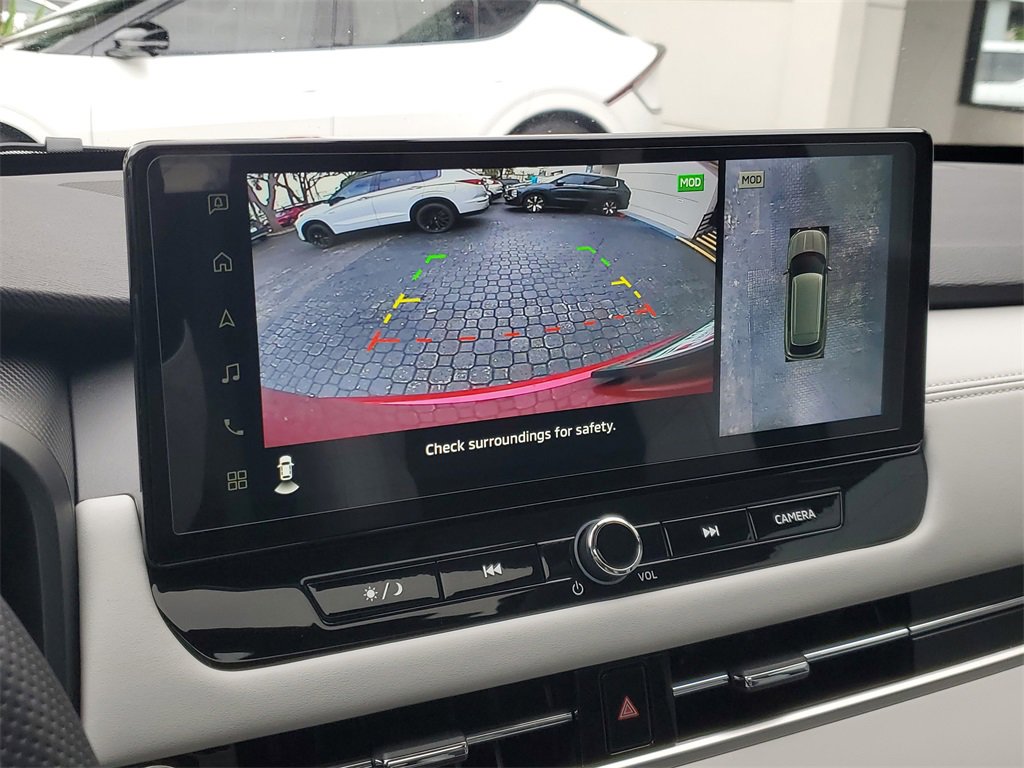 New 2025 Mitsubishi Outlander SE image 24