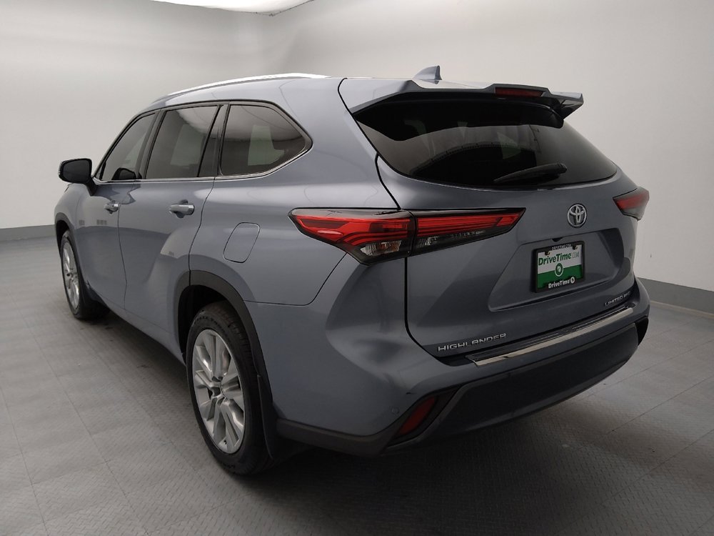 Used 2020 Toyota Highlander Limited image 5