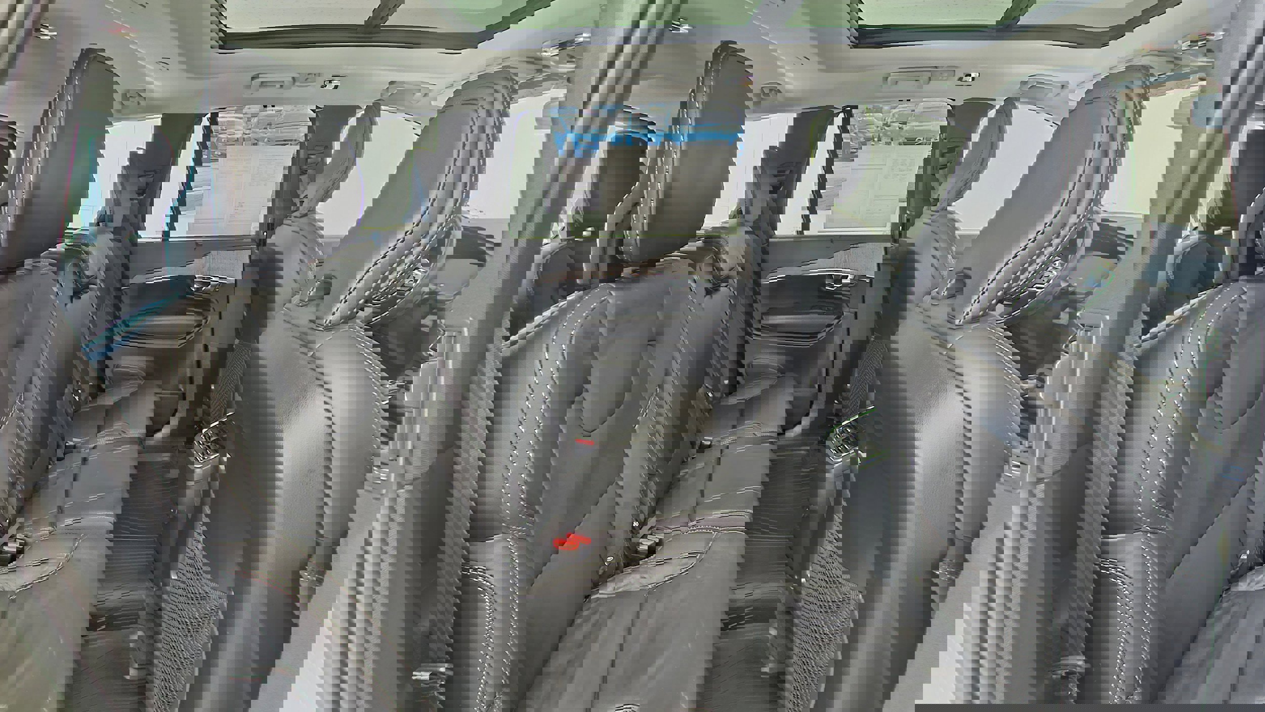 Certified 2022 Volvo XC90 T6 Inscription w/ Climate Package image 13