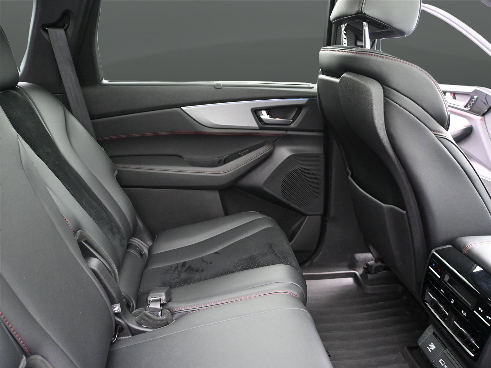Certified 2024 Acura MDX A-Spec image 19