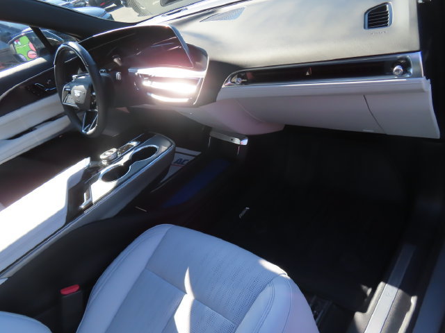 Used 2025 Cadillac Lyriq Luxury RWD image 44