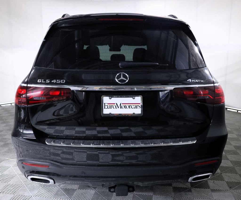 Used 2024 Mercedes-Benz GLS 450 4MATIC image 5