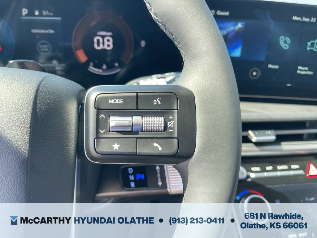 Used 2026 Hyundai Santa Fe SEL FWD image 24