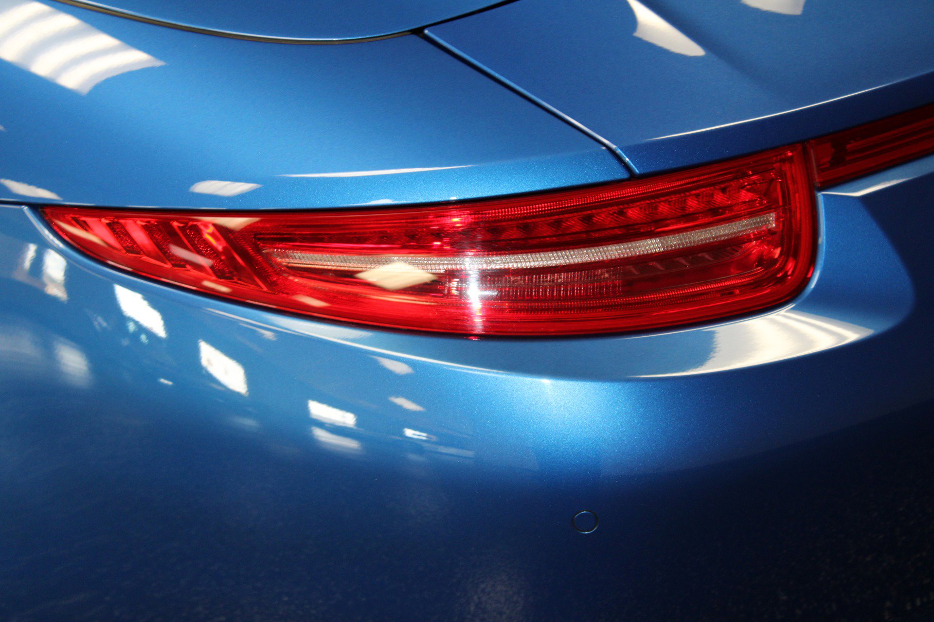 Used 2016 Porsche 911 Carrera 4S image 17