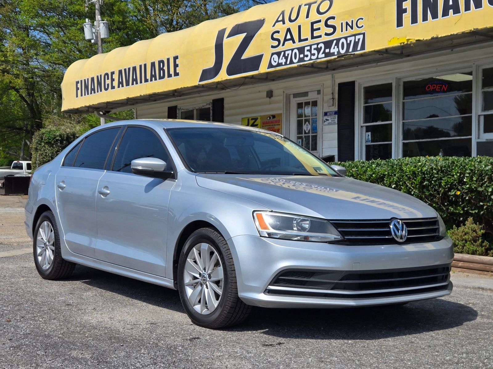Used 2015 Volkswagen Jetta TDI SE FWD image 1
