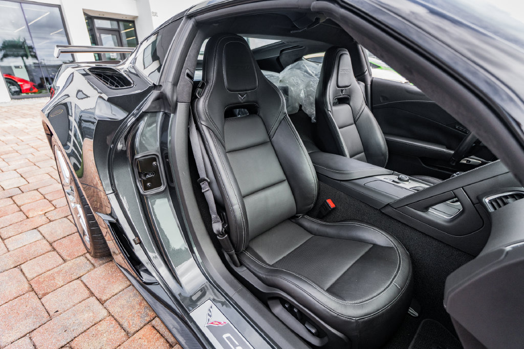 Used 2019 Chevrolet Corvette ZR1 RWD image 34