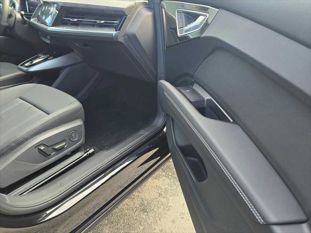 New 2026 Audi Q4 e-tron Premium image 10