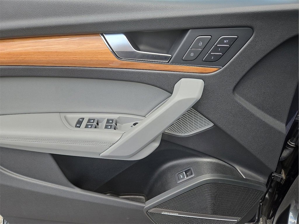 Used 2023 Audi Q5 2.0T Premium Plus image 14