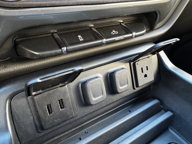 Used 2018 Chevrolet Silverado 1500 LT image 15