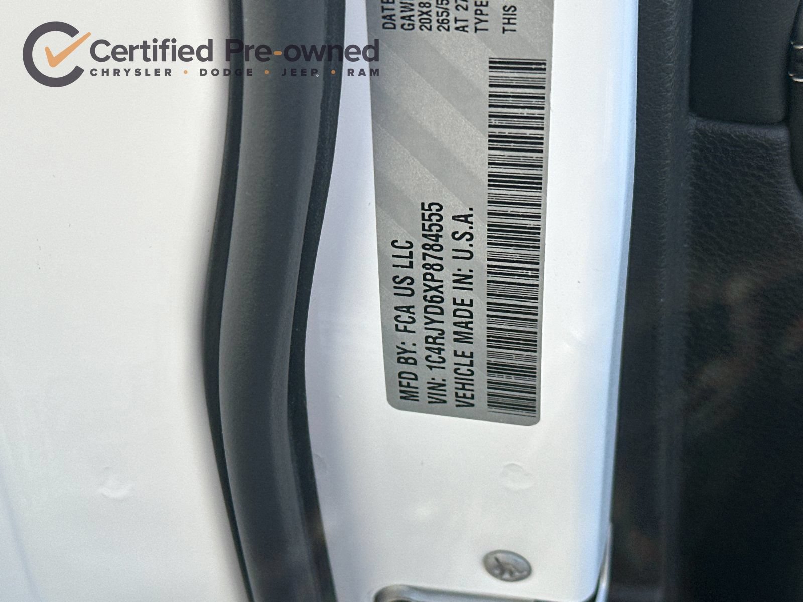 Used 2023 Jeep Grand Cherokee Overland AWD/4WD image 30