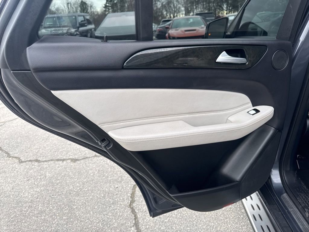 Used 2016 Mercedes-Benz GLE 350 image 27