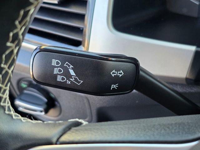 Used 2023 Volkswagen Atlas SE image 45