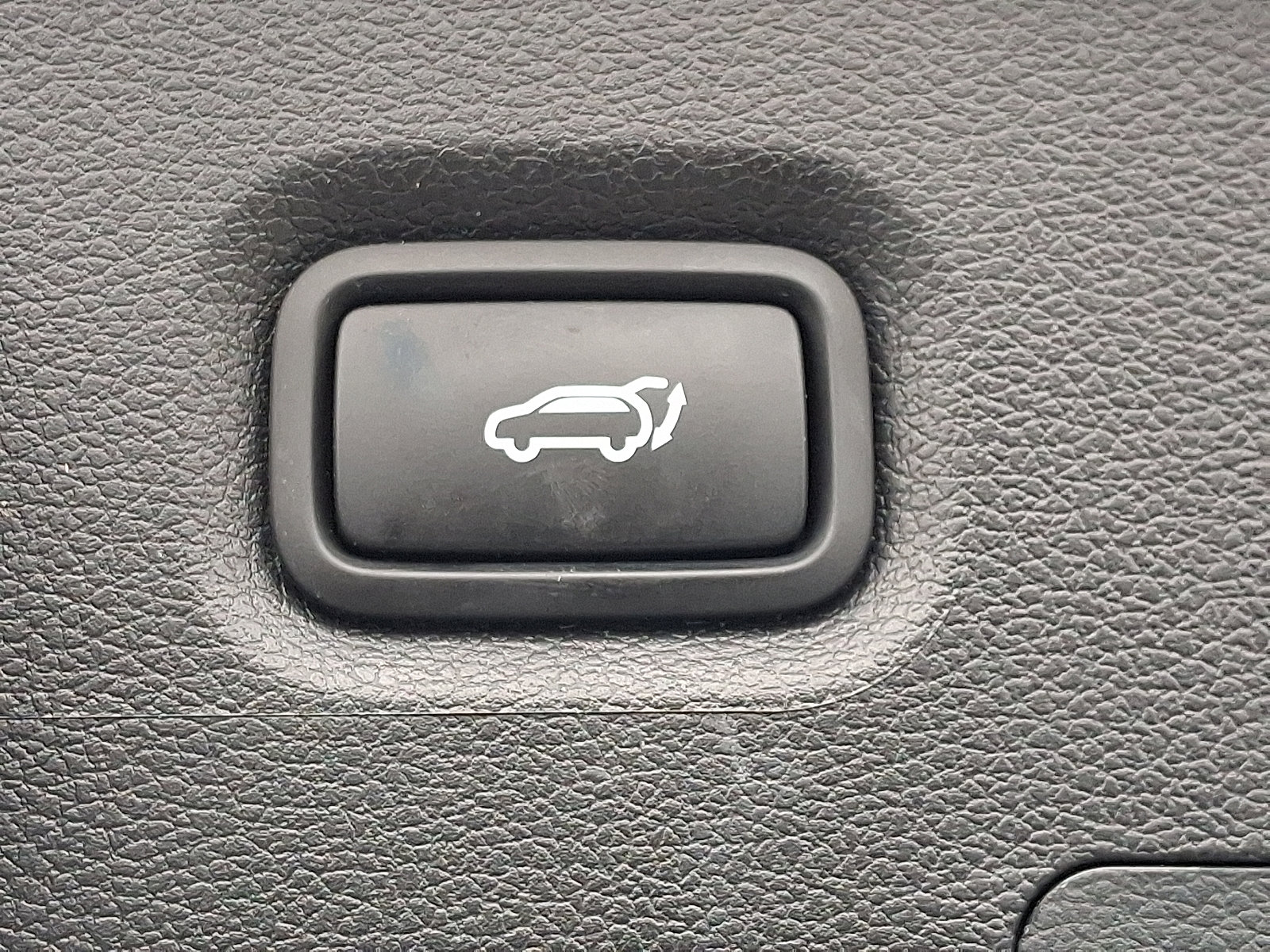 Used 2022 Hyundai Santa Fe SEL w/ Convenience + Premium Package image 31