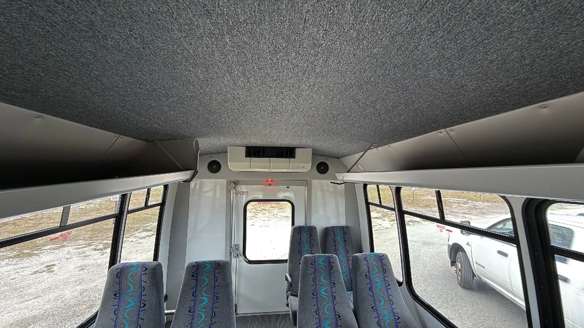 Used 2015 Ford E-350 and Econoline 350 Super Duty RWD image 15