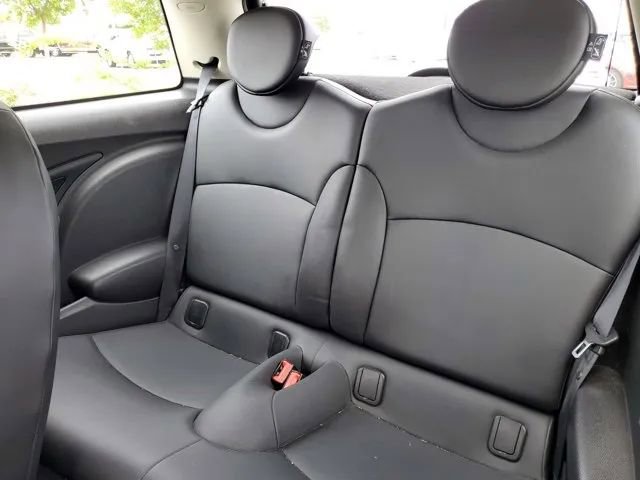 Used 2012 MINI Cooper Hardtop image 10