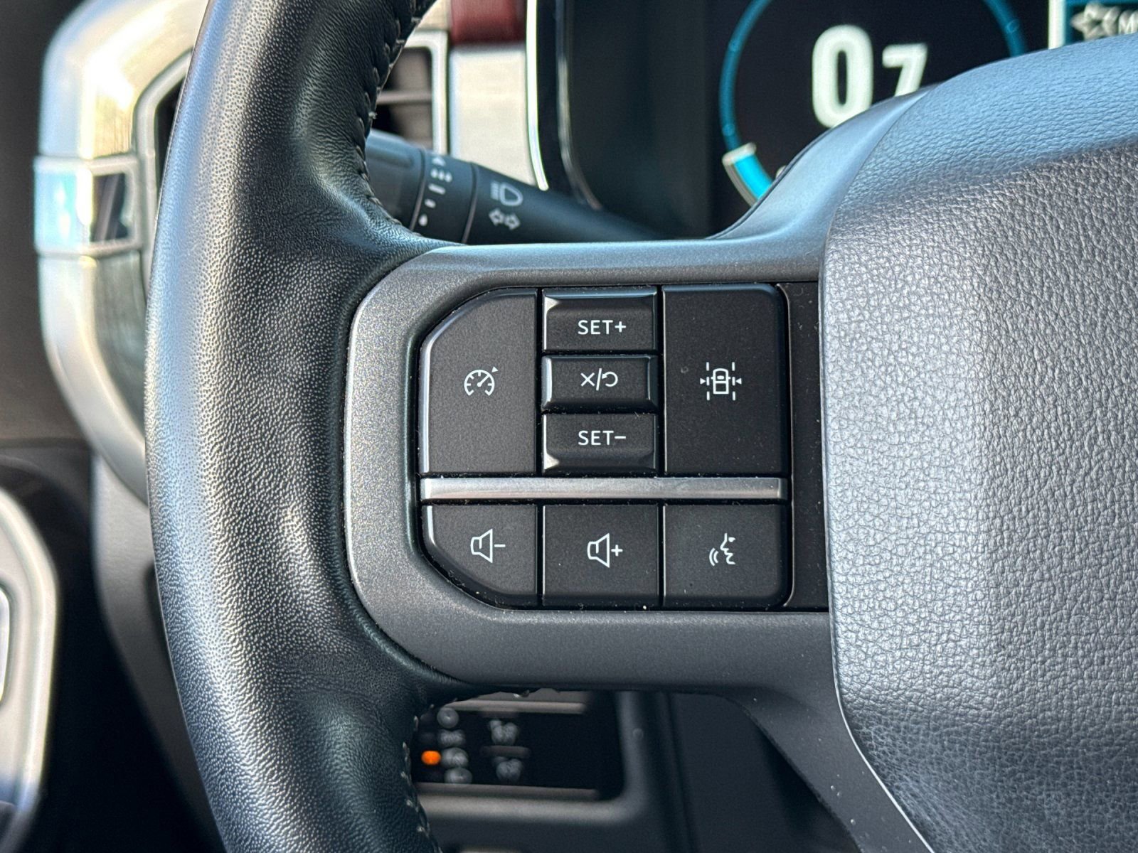 Used 2023 Ford F150 Lariat image 26