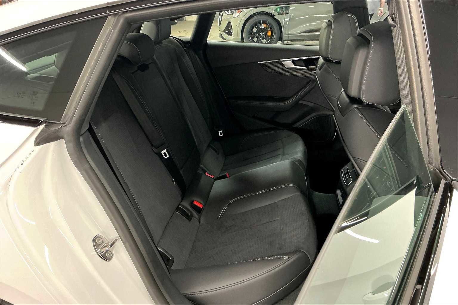 Used 2025 Audi A5 2.0T Premium Plus w/ Premium Plus image 29