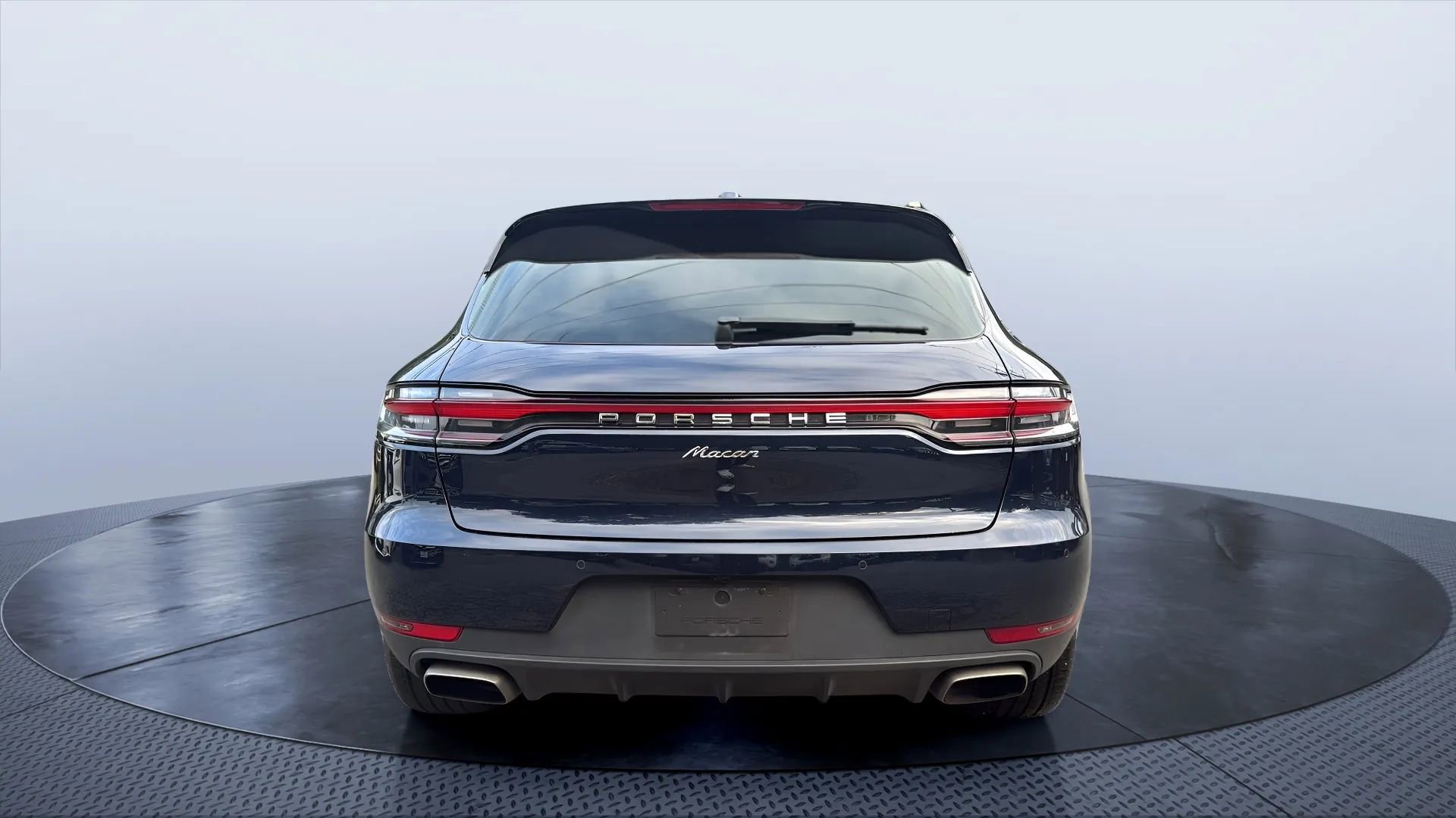Used 2020 Porsche Macan image 4