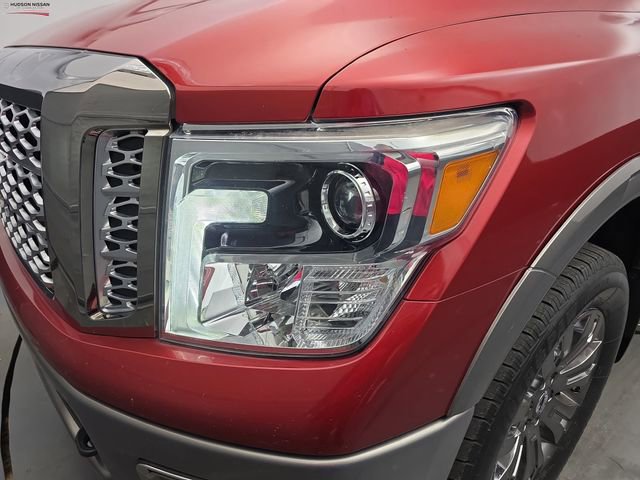 Used 2019 Nissan Titan Platinum Reserve image 14