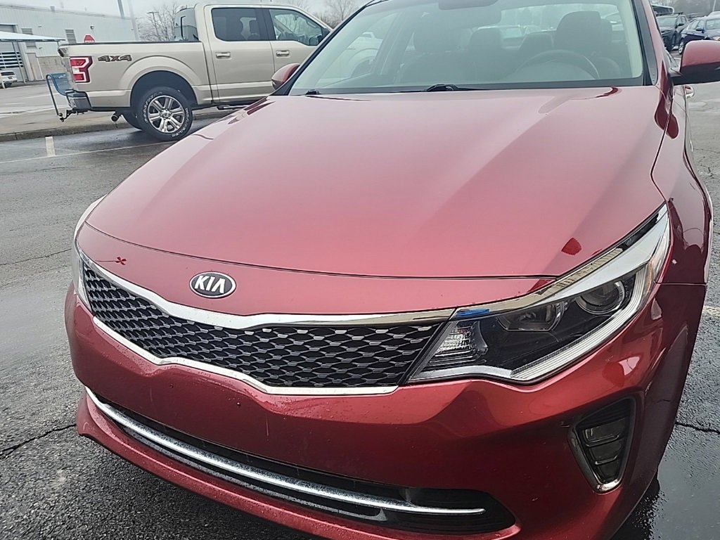 Used 2018 Kia Optima S w/ Panoramic Sunroof Package image 6